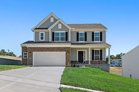 Exterior - 1521 Acadia Dr, Maineville, OH 45039 photo 3 of 4
