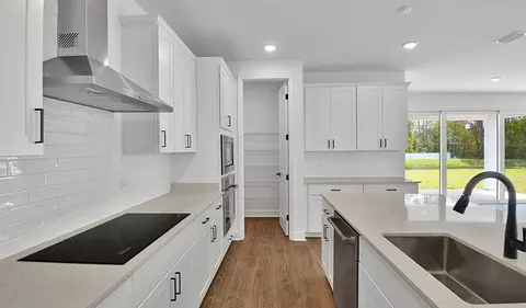 Kitchen - 259 Sika Dr, Saint Augustine, FL 32086 photo 4 of 5