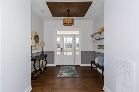 Entry Way - 234 Hall Rd, Hampton, VA 23664 photo 2 of 6