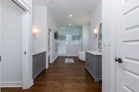Entry Way - 234 Hall Rd, Hampton, VA 23664 photo 4 of 6