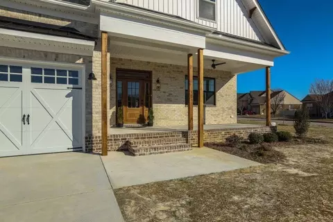 Exterior - 234 Hall Rd, Hampton, VA 23664 photo 2 of 23