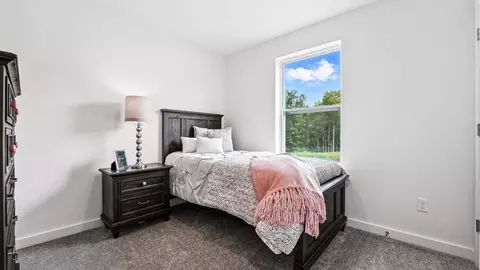 Bedroom - 227 Monroe Ave, Ranson, WV 25438 photo 4 of 6