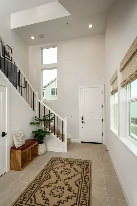 Entry Way - 180 Gali Way, Napa, CA 94558 photo 2 of 3