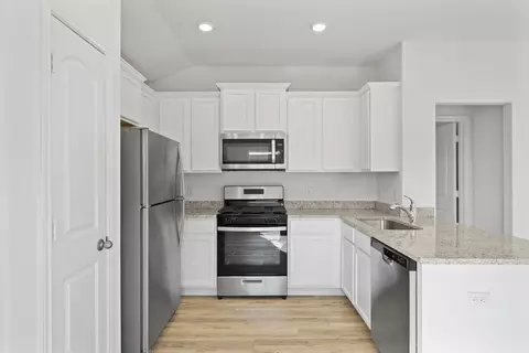 Kitchen - 14807 Nest Jct, Von Ormy, TX 78073 photo 1 of 1