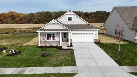1438 Little Star St, Danville, IN 46122