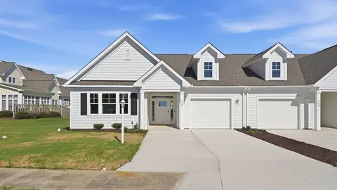 553 Watercrest Cir, Elizabeth City, NC 27909