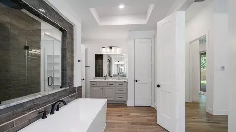 Entry Way - 429 Canvasback Way, Waller, TX 77484 photo 5 of 5