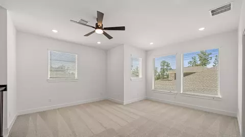 Bedroom - 429 Canvasback Way, Waller, TX 77484 photo 2 of 8
