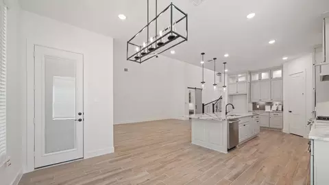 Entry Way - 429 Canvasback Way, Waller, TX 77484 photo 4 of 5