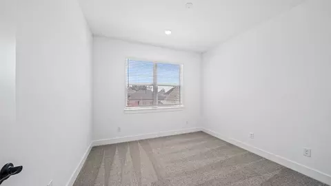 Bedroom - 429 Canvasback Way, Waller, TX 77484 photo 7 of 8