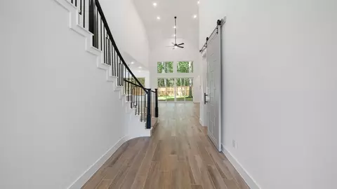 Entry Way - 429 Canvasback Way, Waller, TX 77484 photo 2 of 5