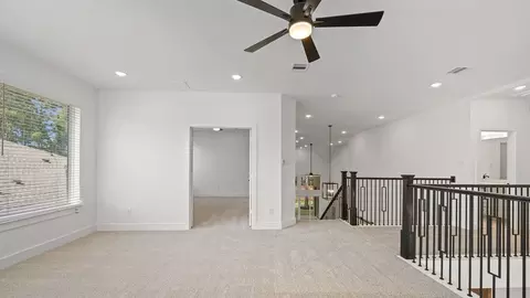 Living - 429 Canvasback Way, Waller, TX 77484 photo 4 of 7