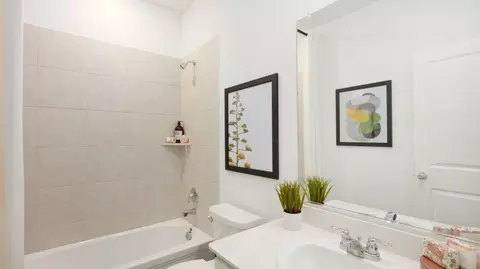 Bath - 1704 Casting Rdg, Mesquite, TX 75181 photo 3 of 4
