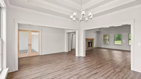 Living - 320 Cornerstone Xing, Brandon, MS 39042 photo 1 of 6