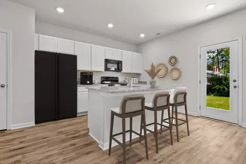 Kitchen - 5 Everly Trl, Rome, GA 30165 photo 5 of 6