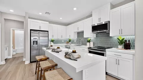 Kitchen - Avalon Blvd & E 213th St, Carson, CA 90745 photo 2 of 8
