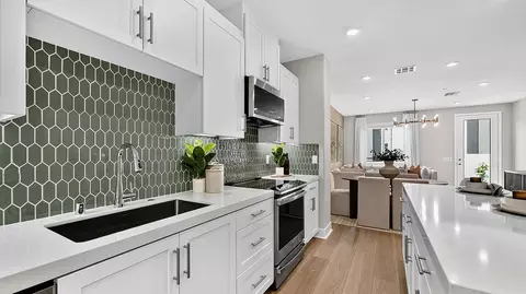 Kitchen - Avalon Blvd & E 213th St, Carson, CA 90745 photo 4 of 8