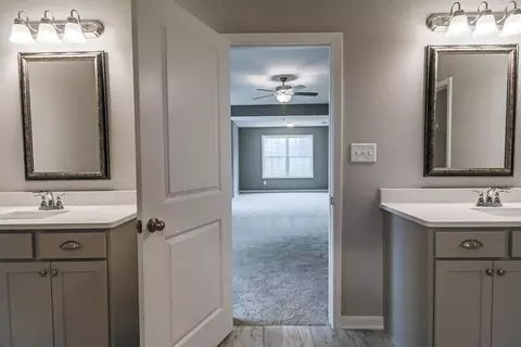 Entry Way - 7204 Bill Dorn Rd, Appling, GA 30802 photo 3 of 7