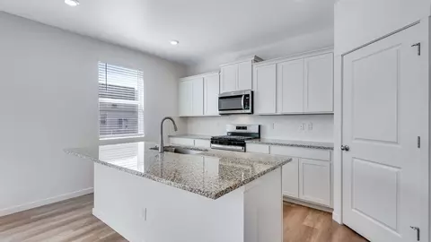 Kitchen - 18101 Coppermallow Trl, Parker, CO 80134 photo 1 of 6