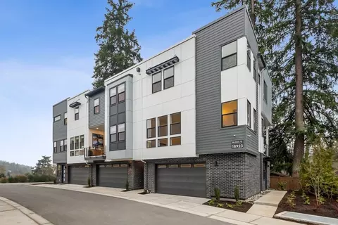 18923 99th Pl NE, Bothell, WA 98011