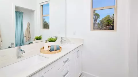 Bath - 5090 Kivas Loop, San Diego, CA 92154 photo 3 of 4