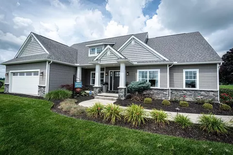 Exterior - 9470 Lancaster Rd SW, Hebron, OH 43025 photo 11 of 14