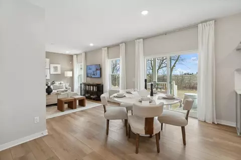 Dining - 4425 Main St, Perry, OH 44081 photo 1 of 2