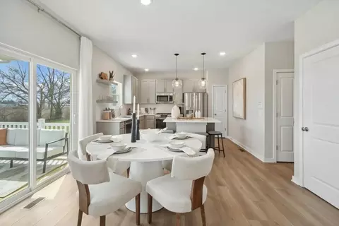 Dining - 4425 Main St, Perry, OH 44081 photo 2 of 2