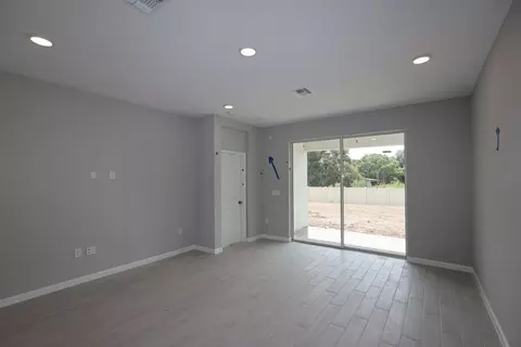 Living - 1308 Hyde St, Saint Cloud, FL 34771 photo 4 of 7