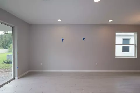Living - 1308 Hyde St, Saint Cloud, FL 34771 photo 3 of 7