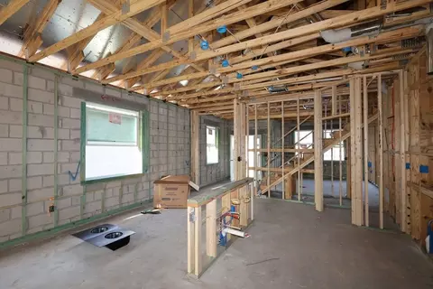 Entry Way - 1308 Hyde St, Saint Cloud, FL 34771 photo 7 of 8