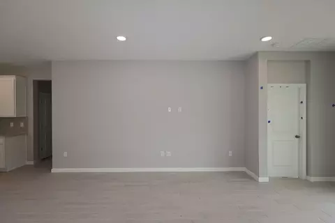 Living - 1308 Hyde St, Saint Cloud, FL 34771 photo 6 of 7