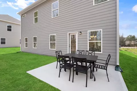 Exterior - 23 Cheshire Downs Ct, Smithfield, NC 27577 photo 5 of 12