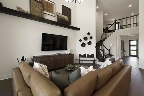 Living - 10925 Amistad Ln, Manor, TX 78653 photo 4 of 4