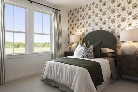 Bedroom - 10925 Amistad Ln, Manor, TX 78653 photo 8 of 13