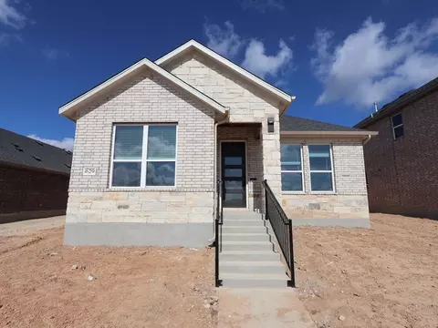 629 Clarissa St, Buda, TX 78610