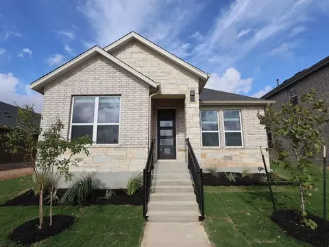 629 Clarissa St, Buda, TX 78610