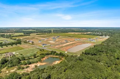 View/Area - 127 Laurel Branch Dr, Dothan, AL 36305 photo 2 of 7