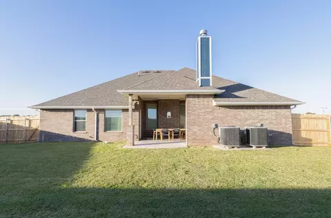 Other - 2121 NW 171st St, Edmond, OK 73012 photo 11 of 12