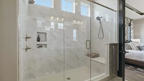 Bath - 1402 Twin Leaf Rd, Fort Mill, SC 29715 photo 2 of 3