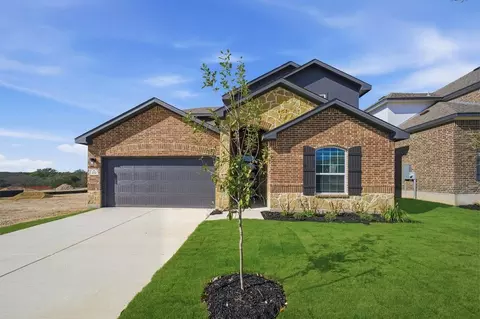 212 Ednie Ln, Mico, TX 78056