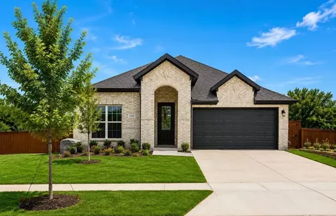 310 Hope Orchards Dr, Lavon, TX 75166