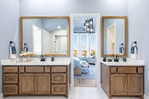 Bath - 3761 Long Stem St, Venus, TX 76084 photo 3 of 5