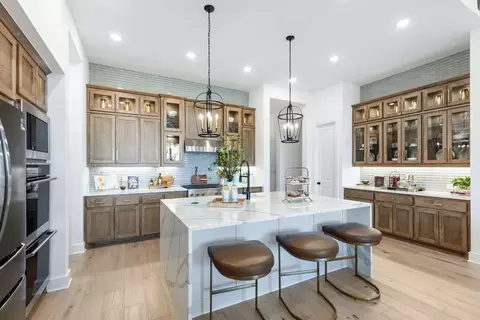 Kitchen - 3761 Long Stem St, Venus, TX 76084 photo 11 of 14
