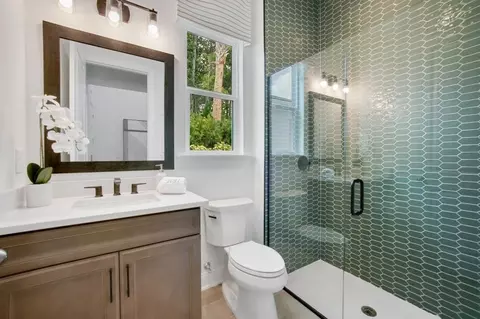 Bath - 35 Oak Park Dr, Saint Johns, FL 32259 photo 2 of 2