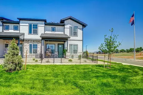 6838 Stonebrook Dr, Timnath, CO 80547