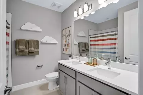 Bath - 7495 Sea Manatee St, Parrish, FL 34219 photo 2 of 2
