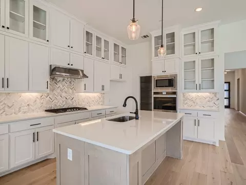Kitchen - 4805 Triadic Ln, Prosper, TX 75078 photo 1 of 10