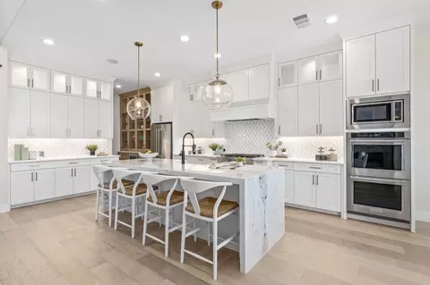 Kitchen - 4805 Triadic Ln, Prosper, TX 75078 photo 6 of 10