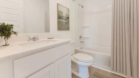 Bath - 20395 W 193rd Ln, Spring Hill, KS 66083 photo 3 of 3